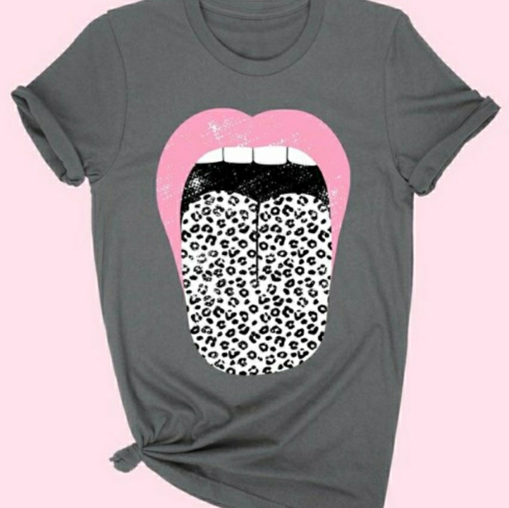 👄Leopard Lips Graphic Tshirt